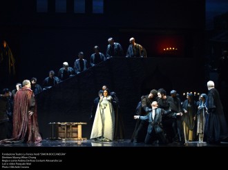 Simon Boccanegra, Teatro La Fenice, producció d'Andrea De Rosa Foto Michele Crosera